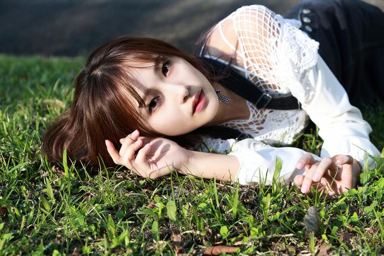 那年她青如丝美如发